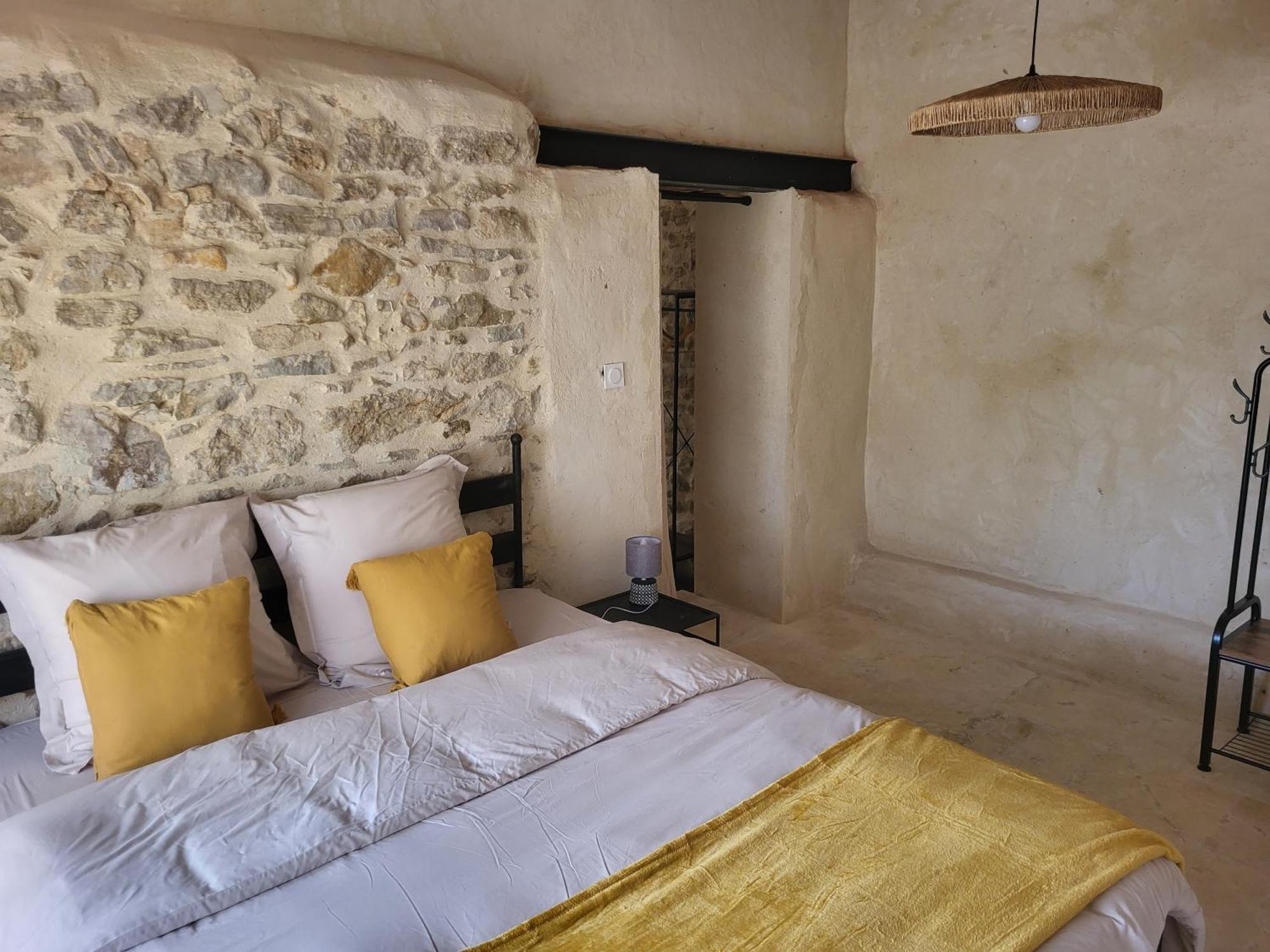 Bed and Breakfast Bastide De La Madeleine Pougnadoresse Экстерьер фото